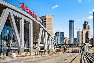 396 Rawson St in Atlanta, GA - Foto de edificio - Building Photo