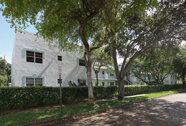 1925 Madison in Hollywood, FL - Building Photo - Building Photo