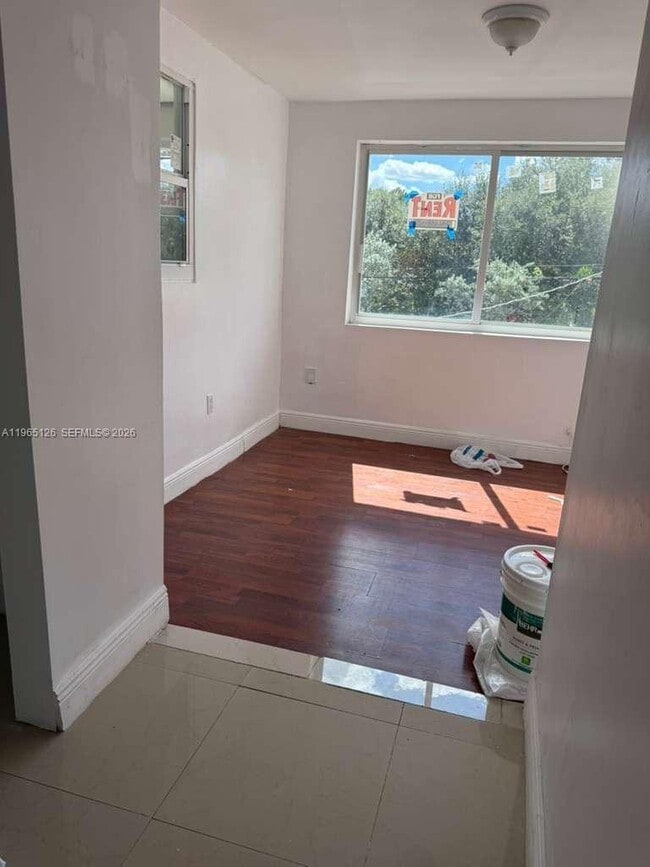 244 Westward Dr in Miami Springs, FL - Building Photo - Building Photo