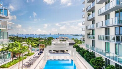 3883 Biscayne Blvd in Miami, FL - Building Photo - Building Photo