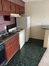 232 Lanier Dr-Unit -17 in Statesboro, GA - Building Photo - Building Photo