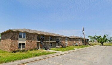 16932 W Main St in Cut Off, LA - Building Photo - Building Photo