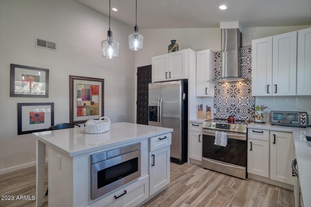 5519 N 71st Pl in Paradise Valley, AZ - Building Photo