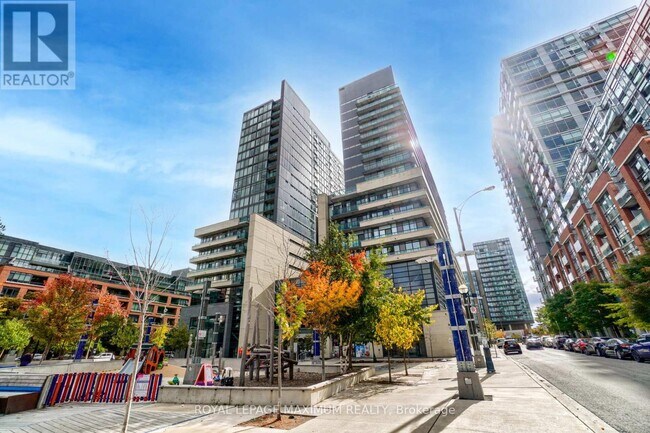 36 Lisgar St in Toronto, ON - Building Photo - Building Photo