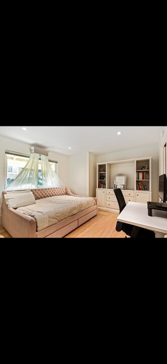 1128 Westmoreland Cir in Walnut Creek, CA - Building Photo