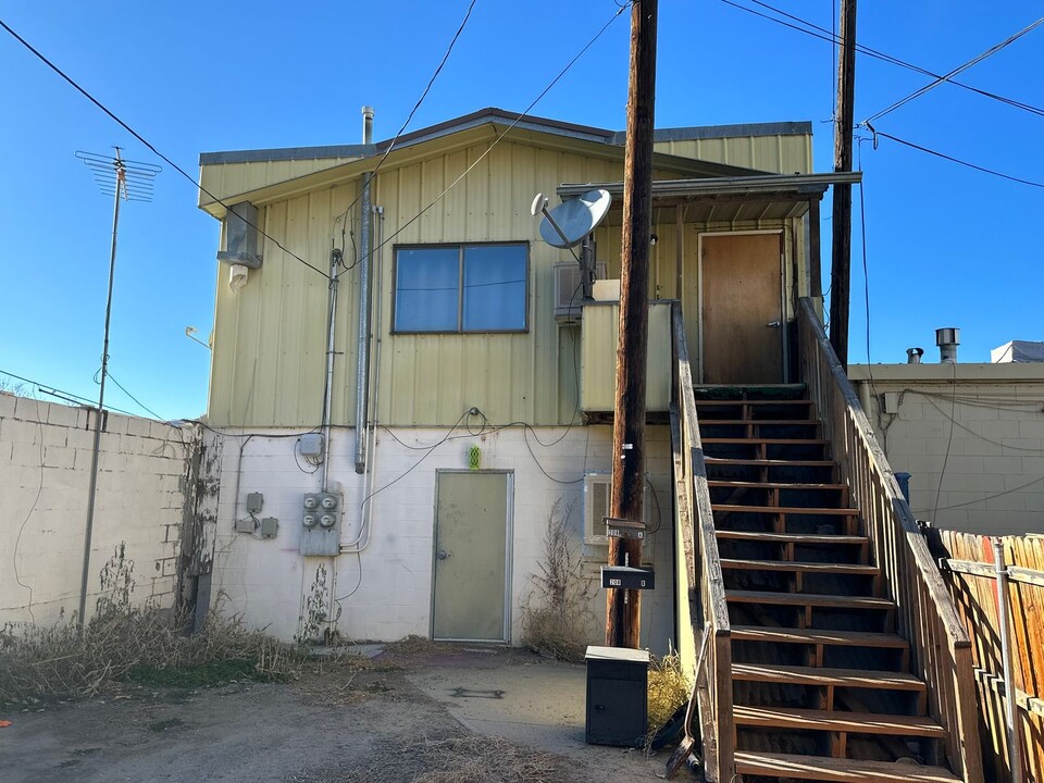 208 S Main Ave in Aztec, NM - Building Photo