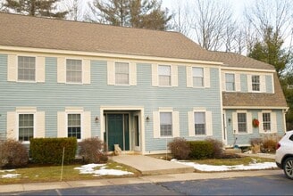54 Blacksmith Rd in Wells, ME - Foto de edificio - Building Photo