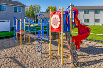 Georgetowne Homes in Rochester, MN - Foto de edificio - Building Photo