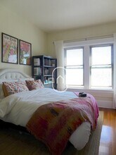 92 Marion St in Brookline, MA - Building Photo - Building Photo