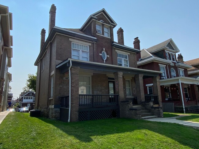 property at 161 E 13th Ave