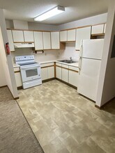 Sunshine Apartments in Worthington, MN - Foto de edificio - Building Photo