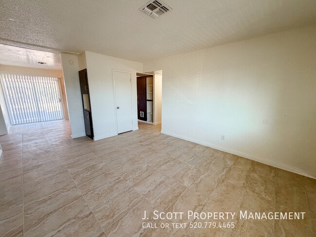 6908 W Coolidge St in Phoenix, AZ - Building Photo - Building Photo