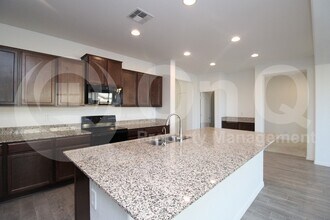 23034 E Via Del Sol in Queen Creek, AZ - Building Photo - Building Photo