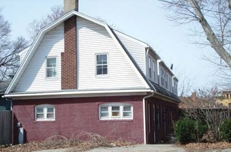 159-166 Walnut Ter in Akron, OH - Building Photo - Building Photo