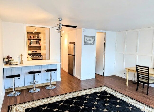 property at 1 E Scott St