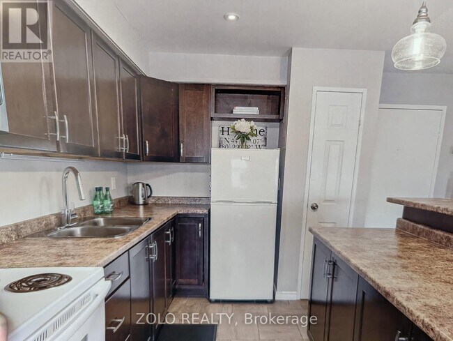 173 EIGHTH St in Collingwood, ON - Building Photo - Building Photo