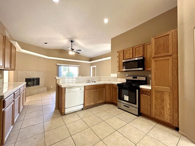 9799 San Felipe Rd in Desert Hot Springs, CA - Building Photo - Building Photo