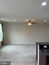 7287 Elkridge Crossing Way in Elkridge, MD - Building Photo - Building Photo