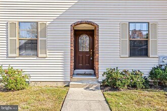 2 Norwood Ct in Medford, NJ - Building Photo - Building Photo