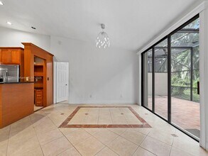 9941 Costa Del Sol Blvd in Doral, FL - Building Photo - Building Photo