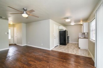 3609 Martin St in Fort Worth, TX - Building Photo - Building Photo