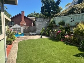 253 Humboldt Rd in Brisbane, CA - Building Photo - Building Photo