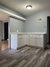2813 Ridge Rd in Lansing, IL - Building Photo - Building Photo