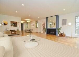 5160 Diamond Heights Blvd in San Francisco, CA - Building Photo - Building Photo