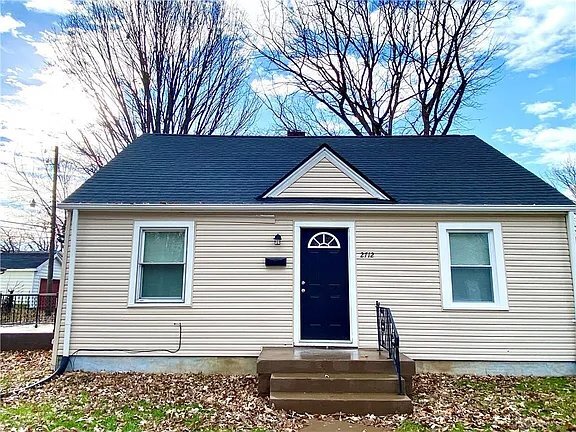 2712 Melbourne Ave in Dayton, OH - Foto de edificio