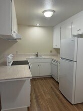 1281 Juniper Dr in Gilroy, CA - Building Photo - Building Photo