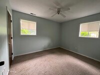 200 Ramsey Dr photo'