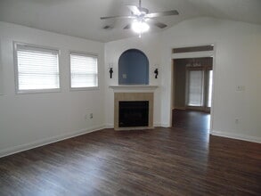 1064 Brick House Ln in Lexington, KY - Building Photo - Building Photo