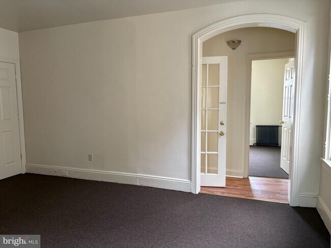 330 E Chestnut St in Coatesville, PA - Building Photo - Building Photo