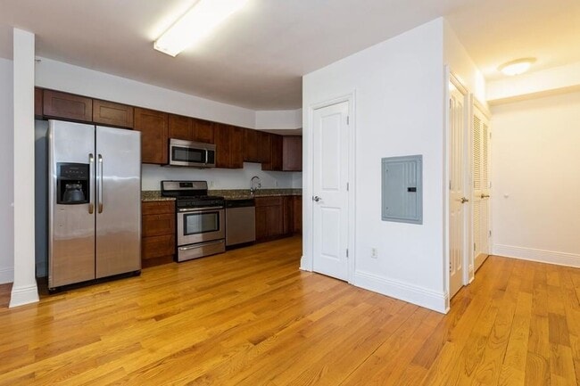 809-815 22nd St Unit# 606 in Union City, NJ - Foto de edificio - Building Photo