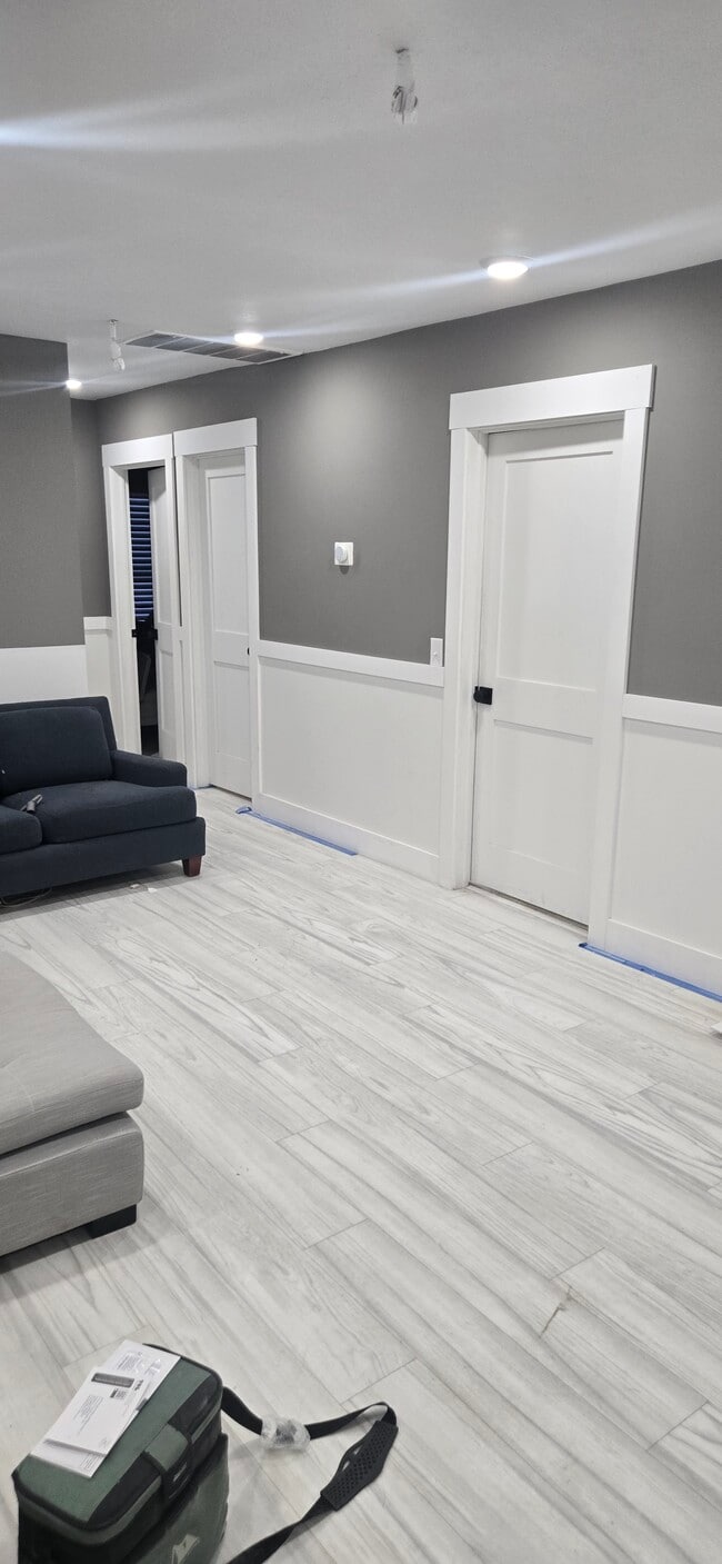 15 California Way in Henderson, NV - Building Photo - Building Photo
