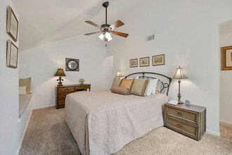 941 Navidad St in Bryan, TX - Building Photo - Building Photo