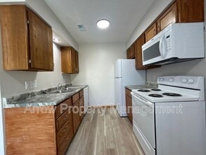 1306 S Jackson St in Junction City, KS - Building Photo - Building Photo