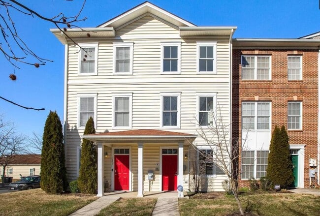 property at 3221 Stanton Rd SE