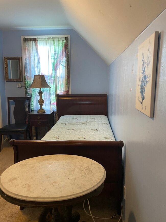 property at 24 Linden Pl