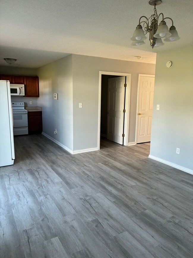 205 Jessie Cir in Hubert, NC - Building Photo - Building Photo