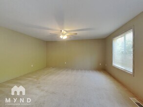 3711 SE Sunrise Dr in Camas, WA - Building Photo - Building Photo