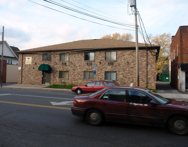 Maribella II in Syracuse, NY - Foto de edificio - Building Photo