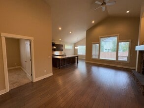 61116 SE Stari Most Loop in Bend, OR - Building Photo - Building Photo