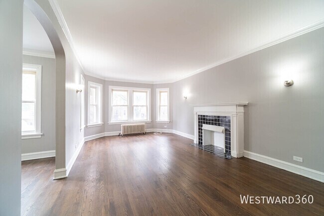 2136 W Arthur Ave in Chicago, IL - Building Photo - Building Photo