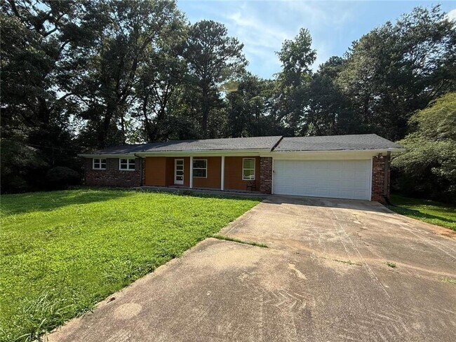 3791 Eagle Woods Cir in Stonecrest, GA - Building Photo - Building Photo