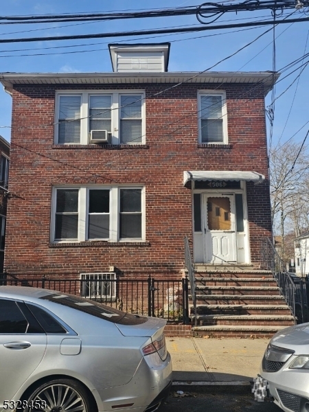 506 N 13th St in Newark, NJ - Building Photo