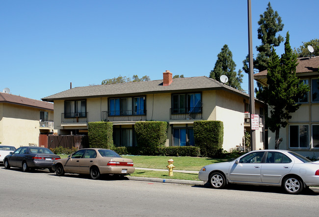 13421 El Prado Ave in Garden Grove, CA - Building Photo - Building Photo