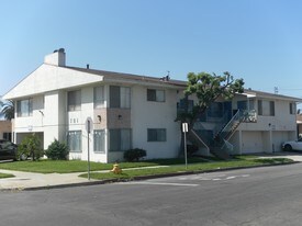 701 S Osage Ave, Unit 4 in Inglewood, CA - Building Photo
