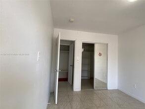 15600 NE 6th Ave in Miami, FL - Building Photo - Building Photo