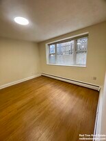 110 Babcock St, Unit P1 in Brookline, MA - Building Photo